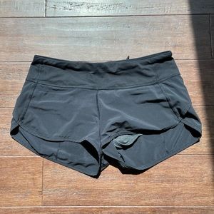 Lululemon Speed Short Size 6 Black